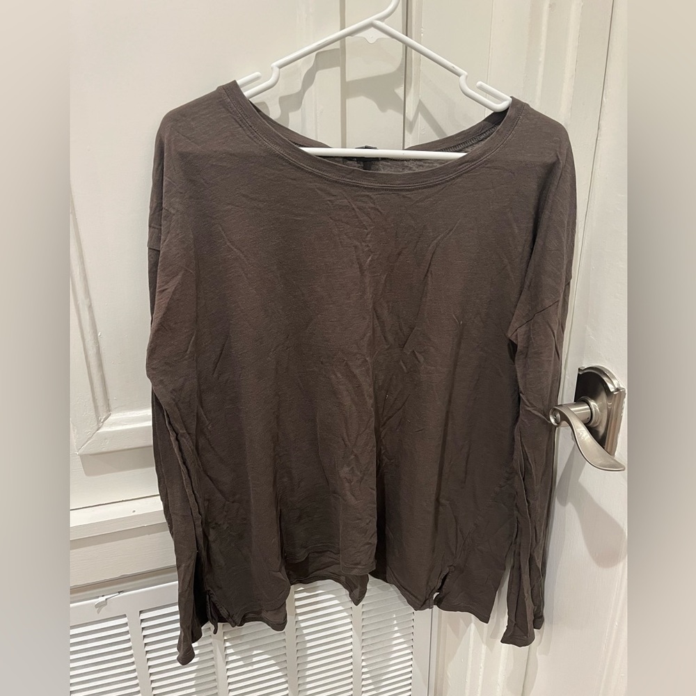 Vince long sleeve gray tee